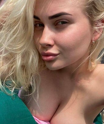 slavdiva / ol1chkaplan / slockslavia Nude Leaks OnlyFans Photo 3