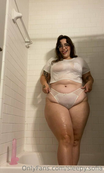 sleepy.sofia Nude Leaks Photo 18