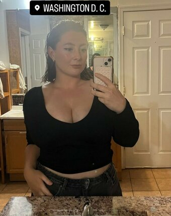 SliceOfSalami / Slice_of_Salami / bel_larcombe_ Nude Leaks Photo 10