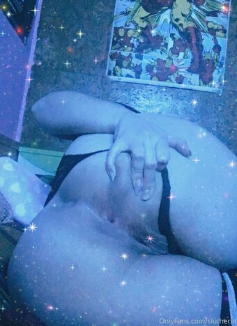 Slutherin / aneedymoo / slytherin.aexthetic Nude Leaks OnlyFans Photo 7