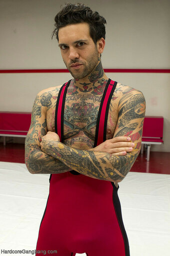 Small Hands Nude Leaks Photo 6