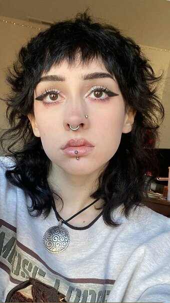 smallwoundedfawn / small.wounded.fawn Nude Leaks Photo 6