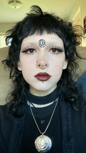 smallwoundedfawn / small.wounded.fawn Nude Leaks Photo 7