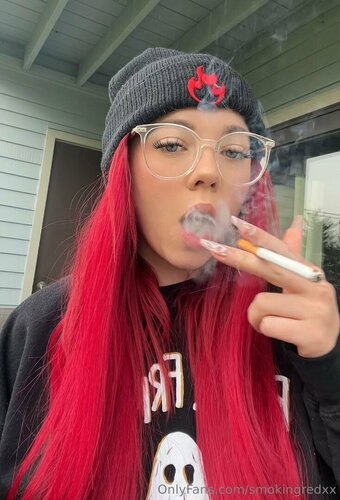 Smokingredxx Nude Leaks OnlyFans Photo 62