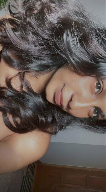 sneetha / sneetha poori Nude Leaks Photo 3