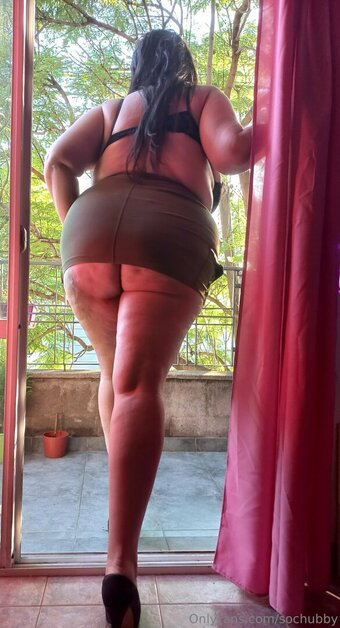 sochubby Nude Leaks Photo 20