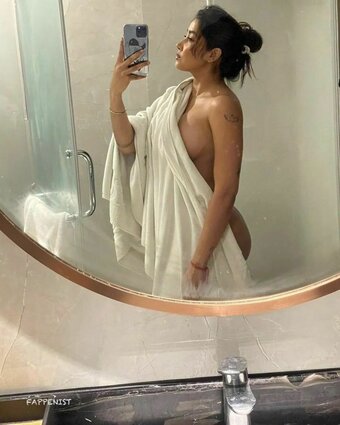 Sofia Ansari / sofia-ansari / sofia9__offcial / sofia9__official Nude Leaks OnlyFans Photo 34