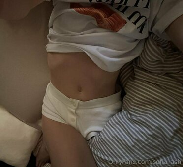 sofia_ash Nude Leaks Photo 10
