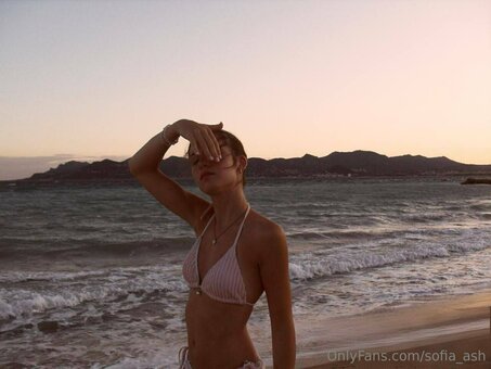 sofia_ash Nude Leaks Photo 16