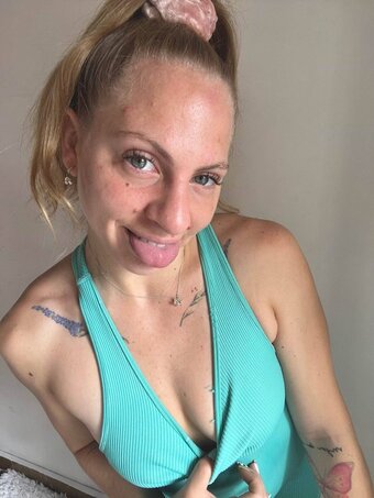 Sofía Benedetti / SofiaBenedetti9 / https: / sofibenedettii Nude Leaks Photo 7