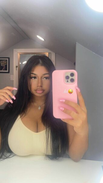 sofia.deroian / sofiaderoian Nude Leaks Photo 29