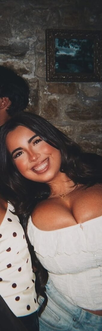 Sofia Esteban / sofiaestebannn Nude Leaks Photo 1