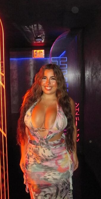 Sofia Esteban / sofiaestebannn Nude Leaks Photo 9