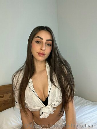 sofia.finocchiaro / peachgirl55 Nude Leaks OnlyFans Photo 6
