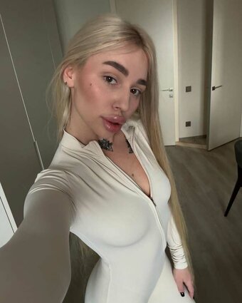 sofia_korostelova Nude Leaks Photo 14