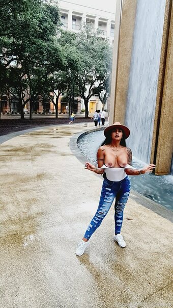 Sofia Leon / sofia1508leon / sofialeon Nude Leaks OnlyFans Photo 13