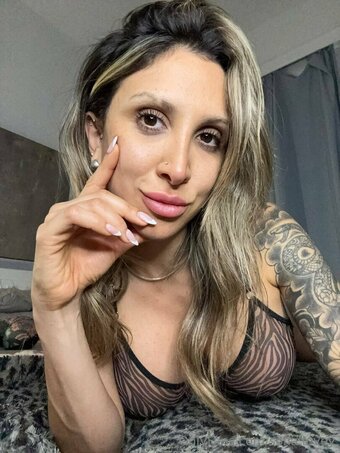 sofia.lovey Nude Leaks Photo 7