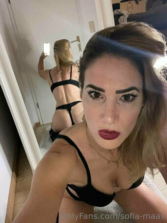 Sofia Maas / RosaSulivan / sofia-maas / sophimaas Nude Leaks OnlyFans Photo 18