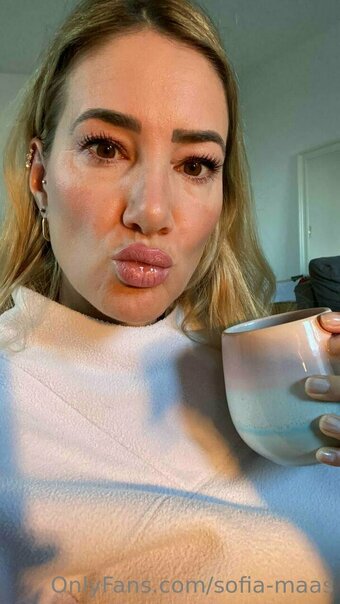 Sofia Maas / RosaSulivan / sofia-maas / sophimaas Nude Leaks OnlyFans Photo 33