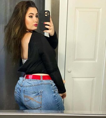 Sofia MacBeth / sofia.macbeth / u253466709 Nude Leaks OnlyFans Photo 1