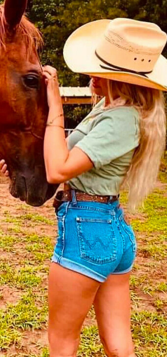 Sofia McDonald / superso4i3 Nude Leaks Photo 6