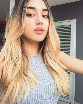 Sofia Ocampo / Prettyblondie19 / blondelolitaa / blondie19fans / sofia_ocampo97 Nude Leaks OnlyFans Photo 7