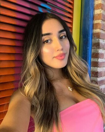 Sofia Ocampo / Prettyblondie19 / blondelolitaa / blondie19fans / sofia_ocampo97 Nude Leaks OnlyFans Photo 15