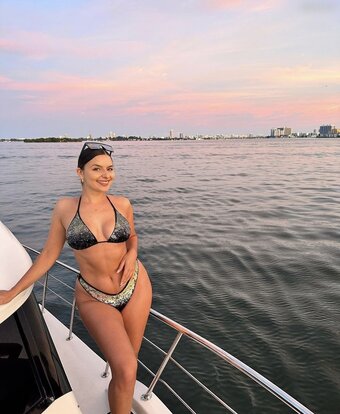 Sofia Reise Nude Leaks Photo 3