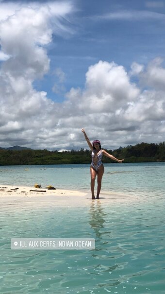 Sofia Reise Nude Leaks Photo 8