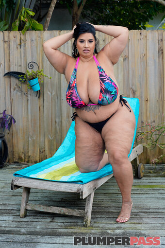 Sofia Rose / bbwsofiarose / sofiarose / sofiaroselive Nude Leaks OnlyFans Photo 5