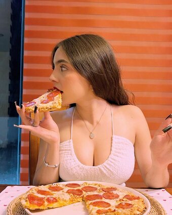 Sofia Silva / sofia_silvabarragan / sofiasilvatv Nude Leaks OnlyFans Photo 21