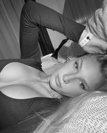 Sofia Solei / https: / itssofiasoleil / sofiasolei / sofisolei Nude Leaks Photo 18