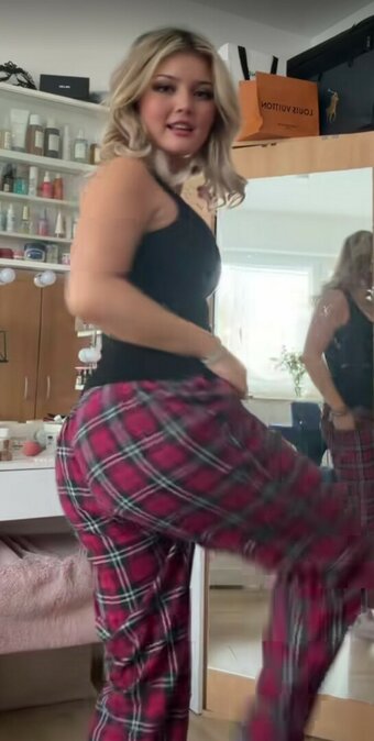 Sofia Stark / iamsofiastark Nude Leaks Photo 17