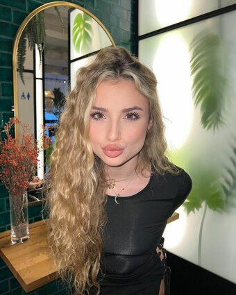 Sofia_surferss Nude Leaks Photo 8