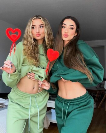 Sofia_surferss Nude Leaks Photo 17