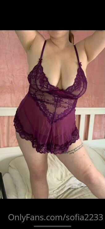 sofia2233 / sofia9__official Nude Leaks OnlyFans Photo 2