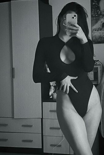 sofiaaa.park / Lilylilx Nude Leaks Photo 10