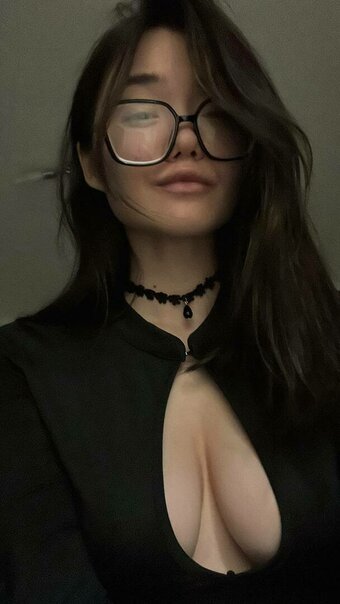 sofiaaa.park / Lilylilx Nude Leaks Photo 22