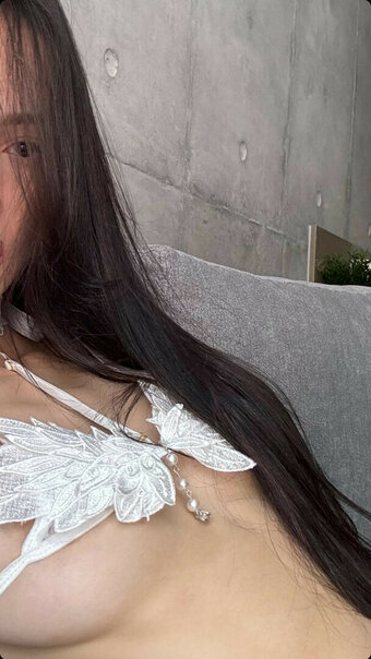 Sofiaatreides Nude Leaks Photo 24