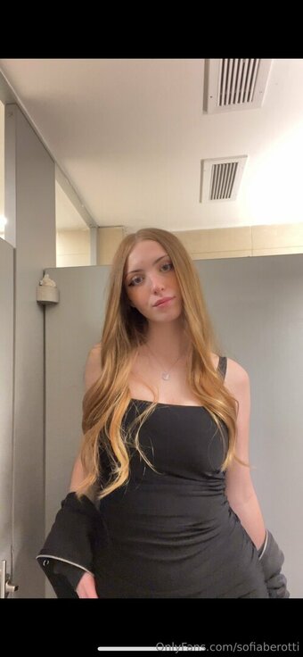 sofiabe06 Nude Leaks Photo 10