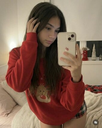 sofiahearts / https: / sofiaheartsss Nude Leaks Photo 1