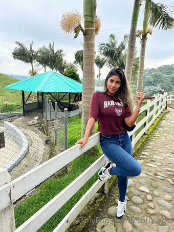 sofialeon Nude Leaks OnlyFans Photo 12