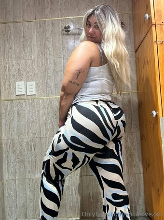 sofialovezxo Nude Leaks Photo 10