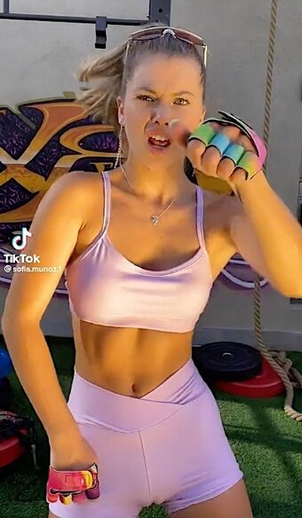 Sofiamunozf / dianawhales / sofia.munoz.f Nude Leaks OnlyFans Photo 23