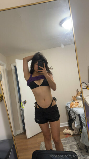 sofiasuxx Nude Leaks Photo 1