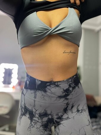 sofiazfree Nude Leaks Photo 5