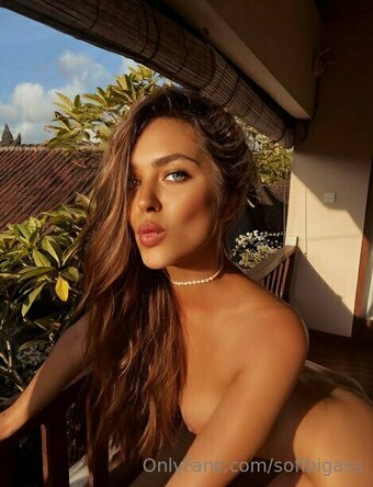 sofibigass Nude Leaks Photo 17