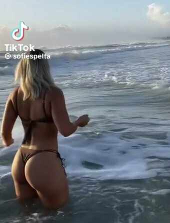 sofiespelta / karelyruizoficial Nude Leaks OnlyFans Photo 22