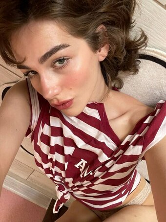 Sofina / sofinalev / sofinalevi Nude Leaks Photo 16