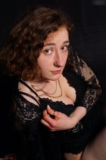 Sofinka / feen_tod / sofinkaspalace Nude Leaks OnlyFans Photo 3